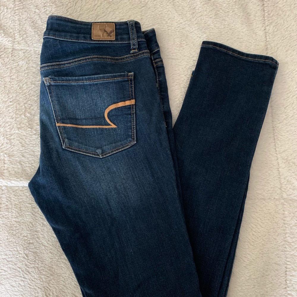 AMERICAN EAGLE SIZE 8 LONG - SKINNY STRECH JEANS